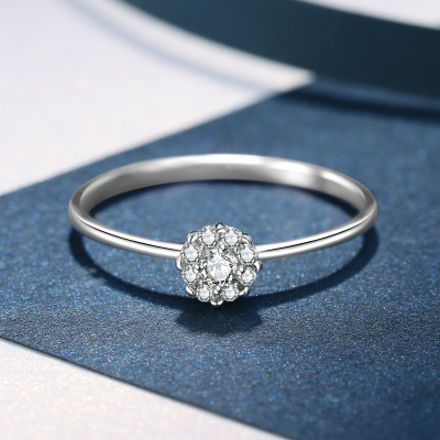 老庙黄金18K金群镶钻石显钻1克拉效果求婚表白结婚钻戒情人节礼物