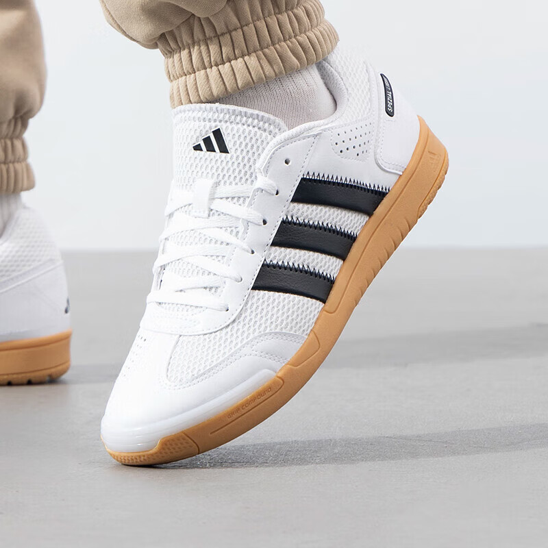 阿迪达斯(adidas)男鞋女鞋新款运动鞋时尚透气T头鞋健身训练鞋板鞋休闲鞋HQ3518 ZP