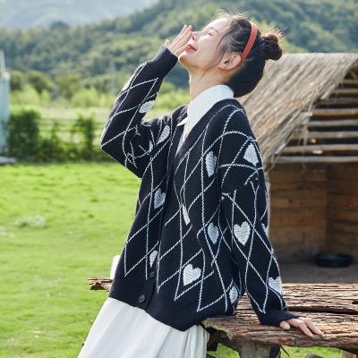 [3件8.5折93.4元,叠加优惠券]唐狮秋冬新款毛衣外套开衫女撞色爱心几何针织衫外套黑色上衣