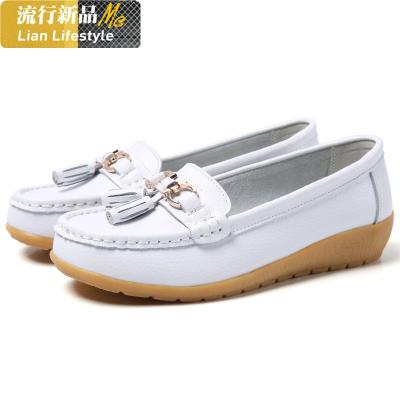 春秋真皮平底小白鞋女妈妈鞋大码软底豆豆鞋女护士鞋休闲孕妇单鞋知义(ZHIYI)休闲鞋