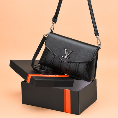 小亚天婆婆小包包女包2020新款时尚百搭中年妈妈中老年潮手提单肩斜挎包