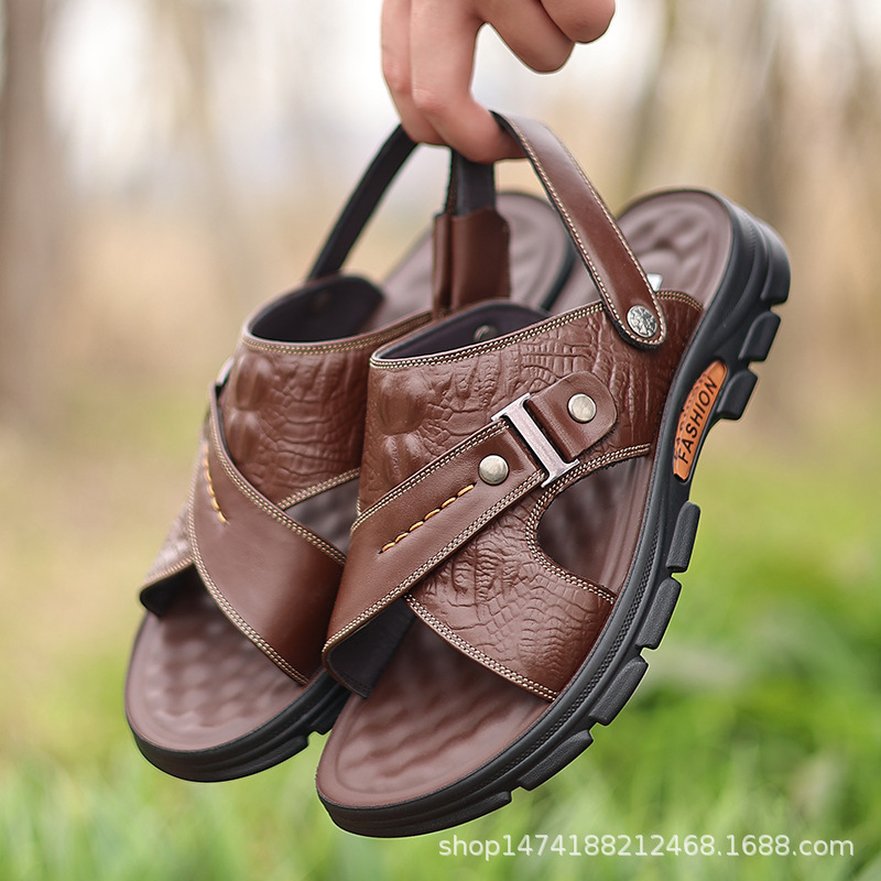 凉鞋男夏季新款休闲沙滩鞋男头层牛皮外穿防滑两用凉拖鞋男32166