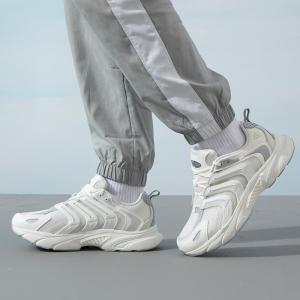 Adidas/阿迪达斯男子新款低帮透气运动休闲跑步鞋ID4018 ZP