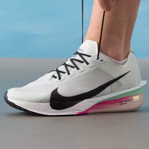 耐克(NIKE)男鞋新款VAPORFLY4 ZOOMX缓震透气专业竞速马拉松跑步鞋HF6414-600 ZP