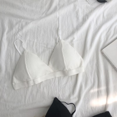 HLCOMAN法式三角杯文胸小胸细带无钢圈内衣美背少女吊带抹胸薄款女装春秋抹胸