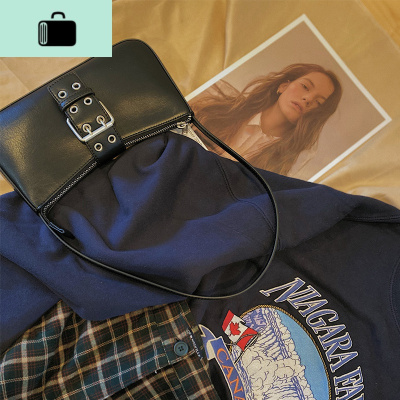 皮扣设计黑法棍腋下包包女2020早春新款复古斜挎单肩包NEW LAKE 黑色女斜挎包