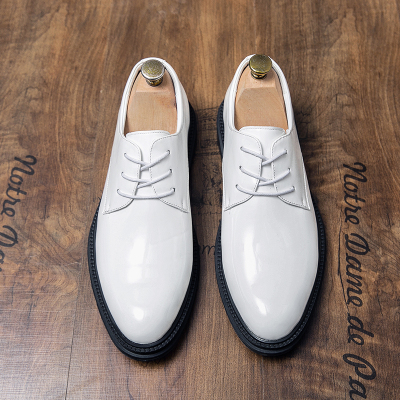2021新款发型师皮鞋男韩版英伦潮流内增高漆皮休闲鞋亮面男鞋白色