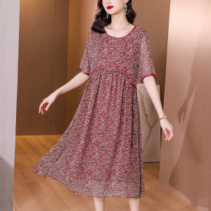 阔太太碎花连衣裙夏季2024年新款大码女装贵夫人裙子