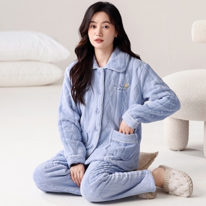 新款珊瑚绒睡衣女秋冬款保暖法兰绒可外翻领穿女士家居服套装