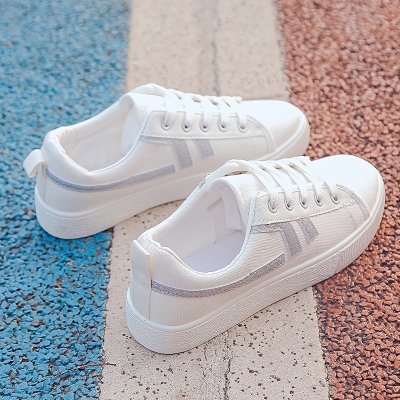 奔典品牌网红小白鞋女2020春秋款新款女鞋学生休闲百搭基础白鞋板鞋子