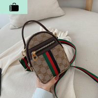 夏季上新小包包女2020新款潮时尚帆布印花斜挎包洋气女包手机包NEW LAKE女斜挎包