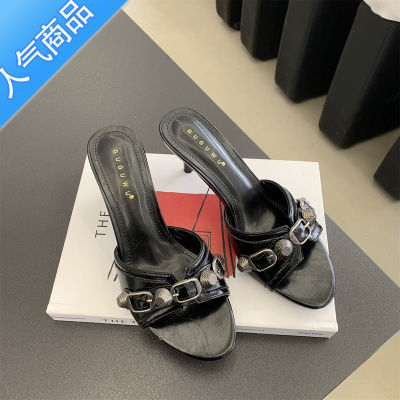 SUNTEK2023年时尚细跟高跟复古黑色铆钉扣高跟鞋女休闲百搭细跟一字拖鞋