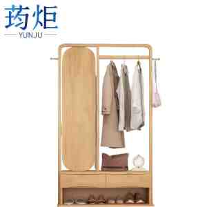 荺炬 衣帽架