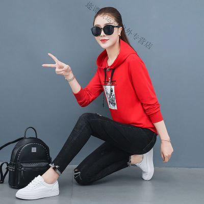 珂卡慕(KEKAMU)设计师品牌女装潮牌女装春装连帽宽松卫衣女韩版显瘦上衣2020春季春装新款套头大码针织外套棉