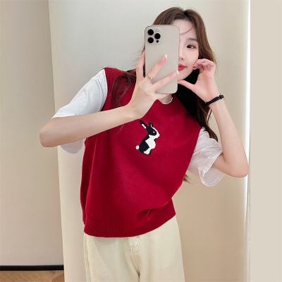 [3件8.5折101.9元,叠加优惠券]唐狮圆领红色甜美马甲新款早秋针织背心内搭慵懒高级感qd