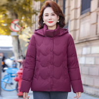 新款妈妈装羽绒服外套冬季保暖女士休闲冬装鸭肉服90白鸭绒衣服女