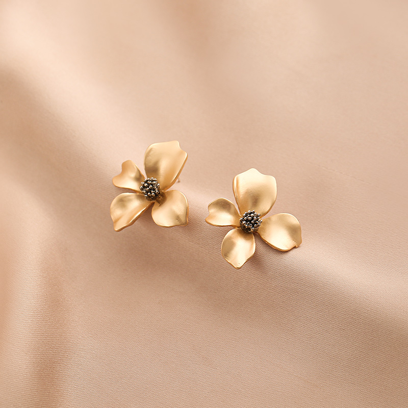 chunmi花迹复古金属花朵耳钉女夸张大花瓣耳环2020年新款潮显脸小耳饰