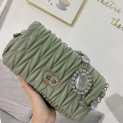 褶皱2020新款潮单肩镶钻链条包包女斜挎白色夏小包网红腋下包真皮抹茶绿