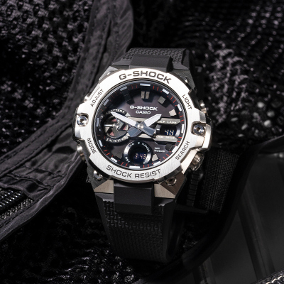 卡西欧手表男不屈之心光能限量G-SHOCK六局电波太阳能钢铁金属运动防水防震时尚潮流日韩石英表 男表GST-B400