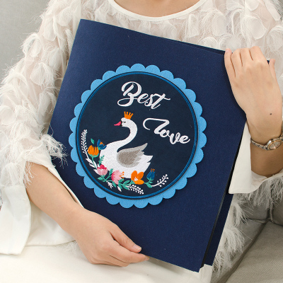 天鹅刺绣毛毡粘贴式自粘覆膜相册家庭大容量diy相簿40张