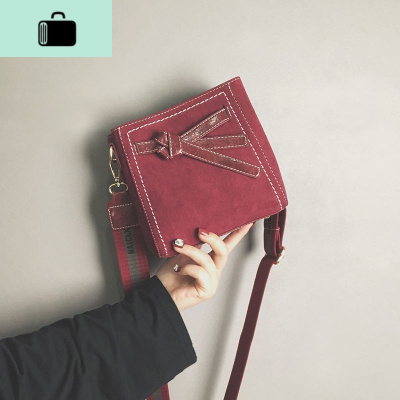 网红磨砂小包包女2019新款斜挎百搭单肩包女学生复古水桶包女士包NEW LAKE 复古红[收藏商品优先发货]女士单肩包