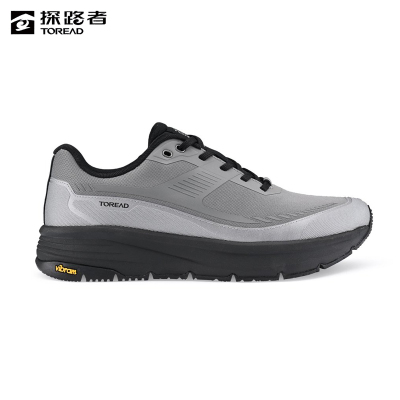 探路者 男式VIBRAM徒步鞋 TFAAAO81502/双