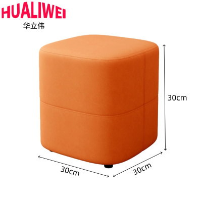 华立伟小凳子
