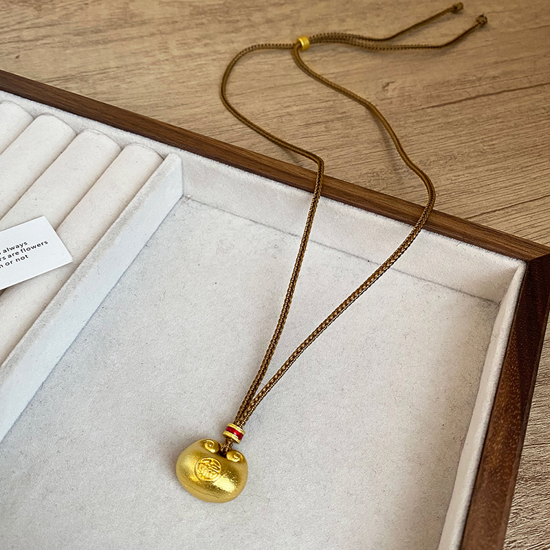 金色富贵锁吊坠编织绳项链女2025新款轻奢高级感锁骨链项饰配饰送女朋友老婆情人节七夕生日礼物
