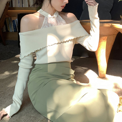 挂脖立领蕾丝盘扣露肩针织打底衫秋季新款一字肩修身设计感上衣潮