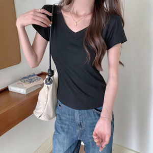 纯色正肩上衣V领T恤女短袖高腰显瘦减龄修身短款辣妹纯欲风T恤潮