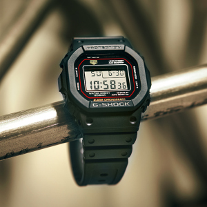 casio旗舰店卡西欧手表男款小方块G-SHOCK户外运动男士电子学生日韩石英表男DW-5600RL