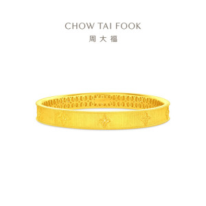 周大福金丝织锦四叶草足金黄金手镯女计价(工费2480)EOF1711
