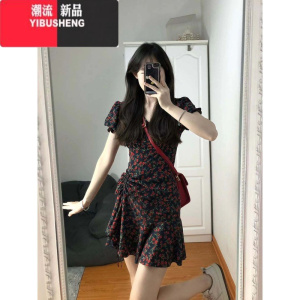 YIBUSHENG法式黑色碎花v领连衣裙女高级感小众设计收腰显瘦泡泡袖短裙子