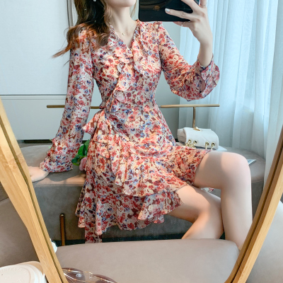 枫述连衣裙收腰显瘦春装2021新款气质V领法式复古设计感小众碎花裙子