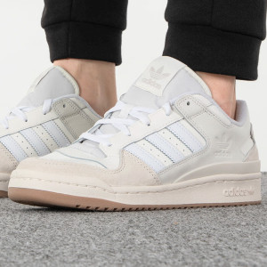 阿迪达斯(adidas)三叶草男女鞋新款潮流穿搭运动鞋休闲防滑耐磨时尚板鞋ID6858 ZP