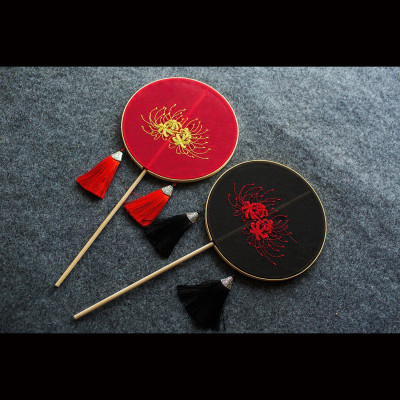 中式喜扇出嫁婚礼手捧花团扇长柄双面新娘龙凤褂红色秀禾服马来服三维工匠缠手柄请备注扇子