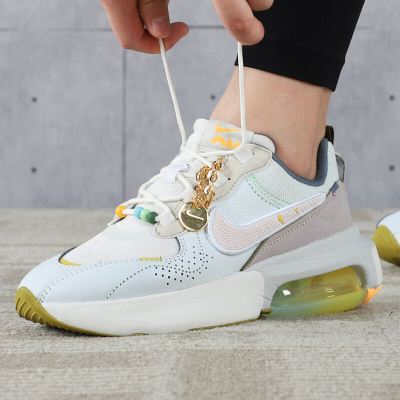 Nike耐克女鞋运动鞋2020新品AIRMAX270气垫缓震透气低帮跑步鞋CZ8685-131D