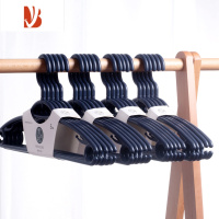 三维工匠塑料衣架家用挂衣加粗加厚可旋转衣撑子衣挂批发学生宿舍用晾衣架
