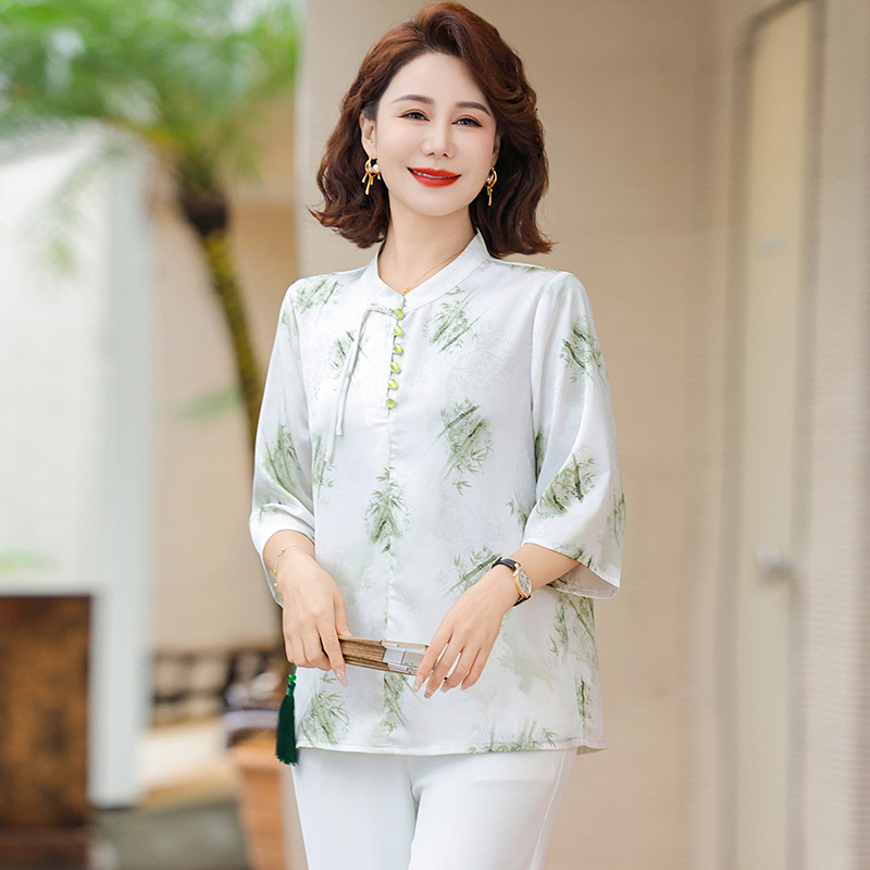 妈妈夏装女上衣中年妇女小衫气质中老年休闲衣服七分夏季薄款服装