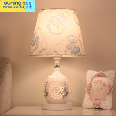 希杰狮王欧式陶瓷台灯现代简约卧室床头灯喂奶客厅书房个性创意浪漫调光灯青花瓷款按钮开关灯具