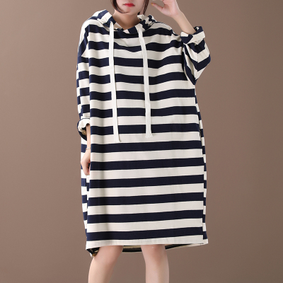 语娄特大码女装240斤胖mm遮肚子显瘦连衣裙春款气质宽松卫衣中长款3002021大码女装