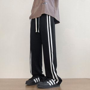 秋冬男裤新款卫裤潮牌休闲裤宽松运动裤港风学生裤男士