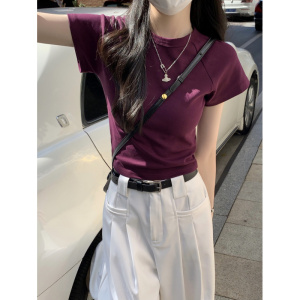 短款正肩短袖T恤女2025夏季修身显瘦休闲性感辣妹体恤学生上衣潮
