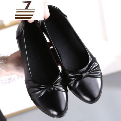 尗卡软底妈妈鞋单鞋浅口休闲皮鞋女懒人蝴蝶结坡跟防水防滑工作鞋