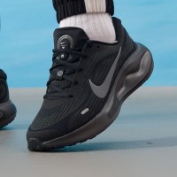 耐克(NIKE) 男鞋新款运动鞋JOURNEY RUN健身训练缓震耐磨透气跑步鞋FN0228-009 ZP