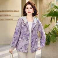 春季妈妈外套时尚女士休闲春装衣服40-60岁连帽女装中老年人春秋