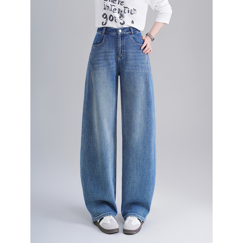 20266春款设计感高腰显瘦前捏褶后加袋盖设计牛仔裤