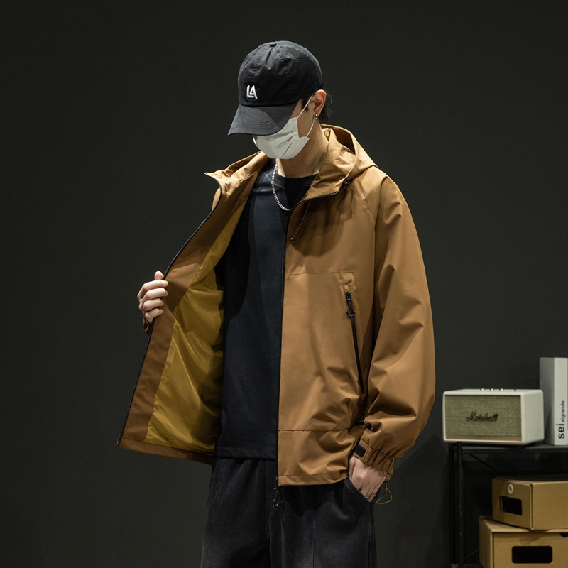 春秋季新款男士潮牌冲锋衣外套百搭登山服痞帅连帽休闲户外男夹克