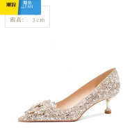 聚范水晶婚鞋女2024新款秀禾主婚纱新娘鞋不累脚香槟色婚礼细跟高跟鞋