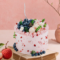 安德莉亚+生日蛋糕+动物奶油+新鲜水果